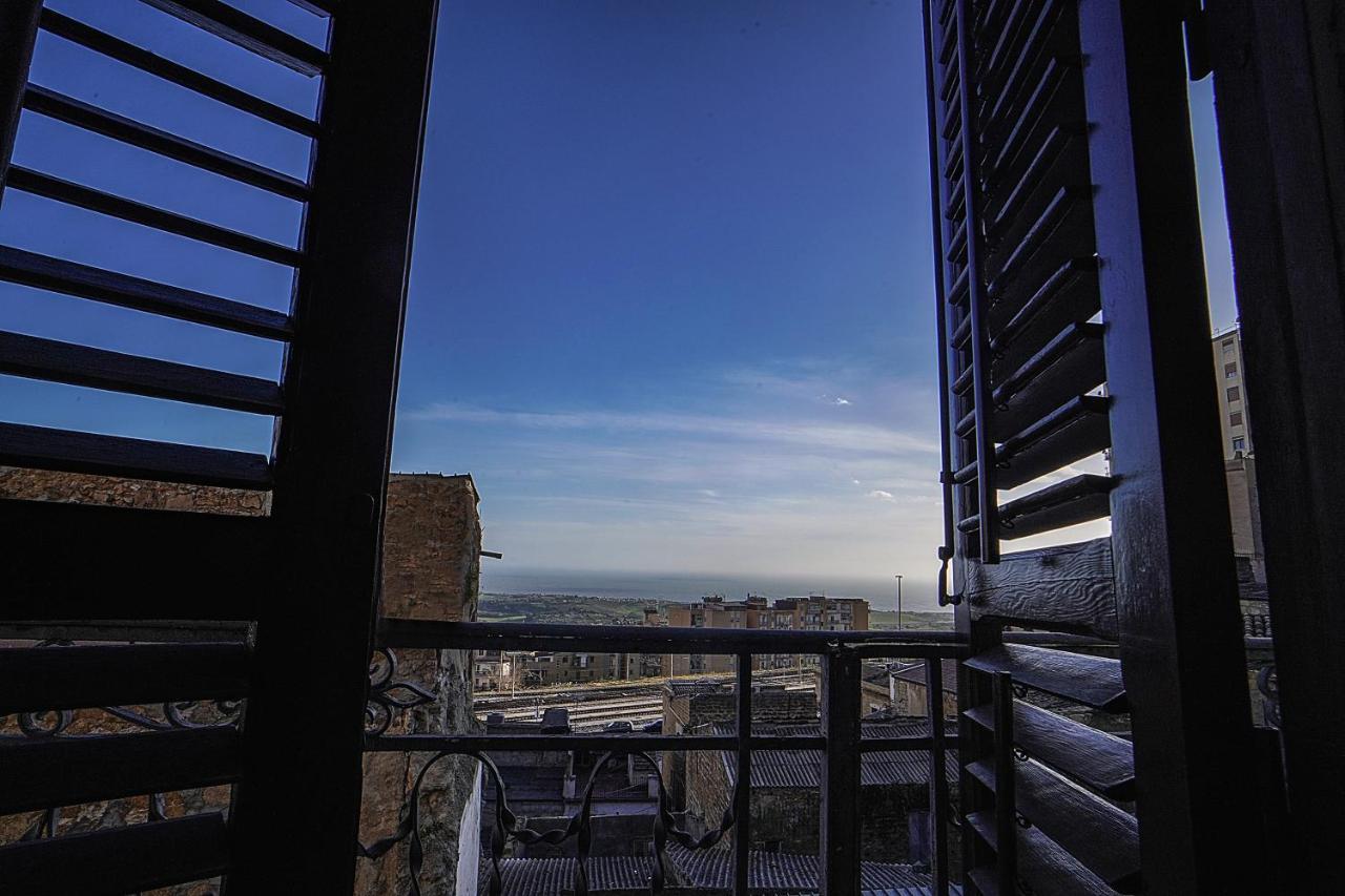 Casa Lerux Hotel Agrigento Bagian luar foto