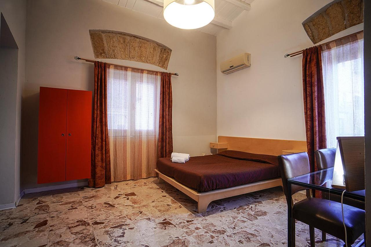 Casa Lerux Hotel Agrigento Bagian luar foto