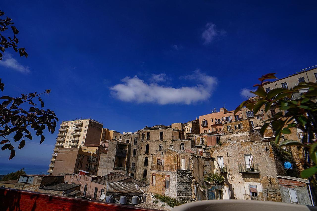 Casa Lerux Hotel Agrigento Bagian luar foto